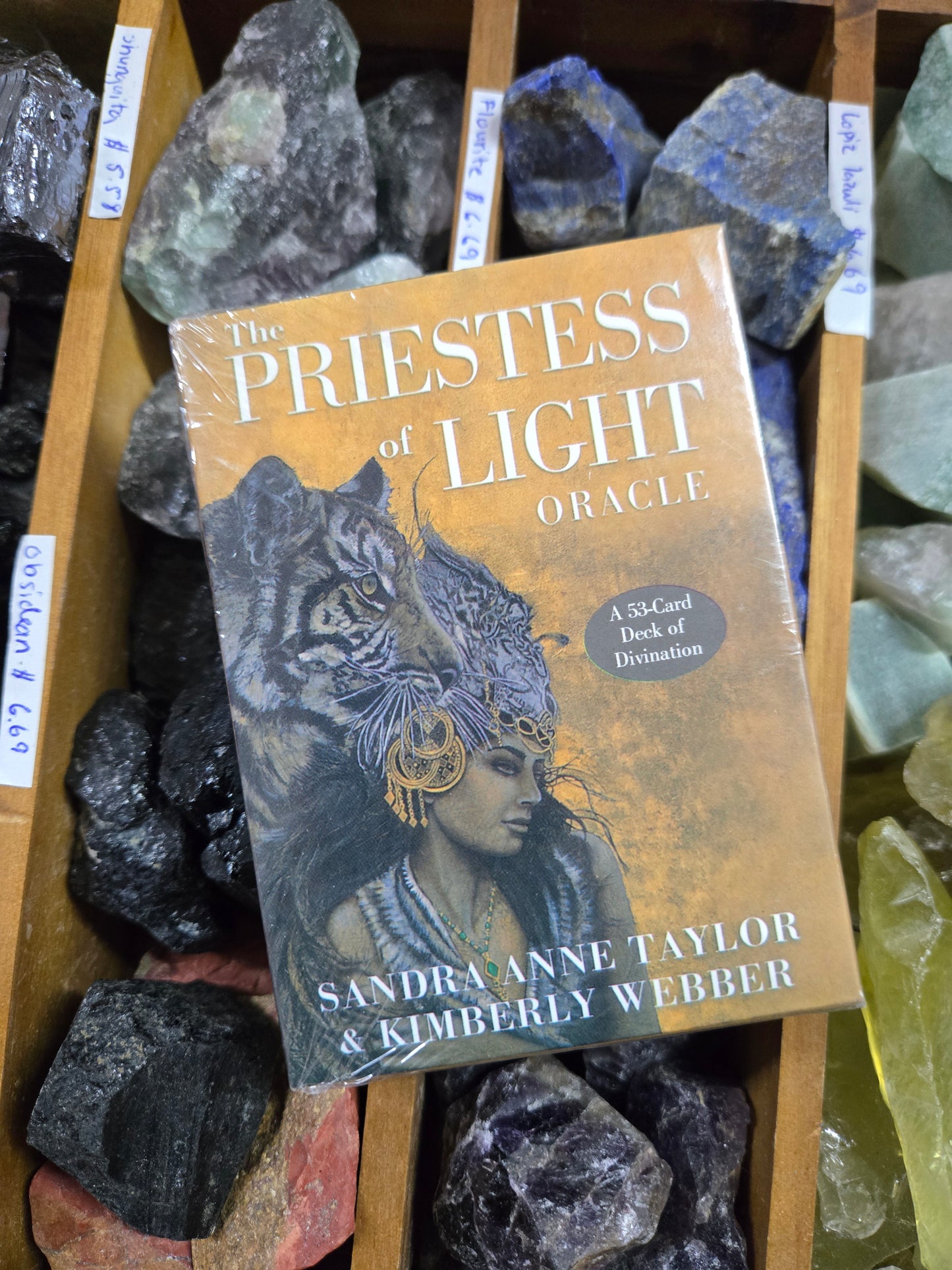 Oracles and Tarots