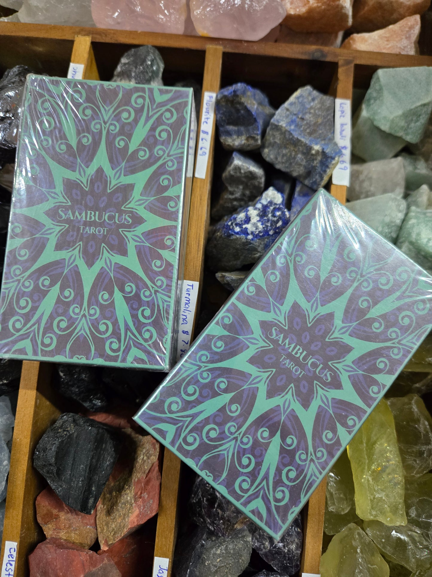 Oracles and Tarots