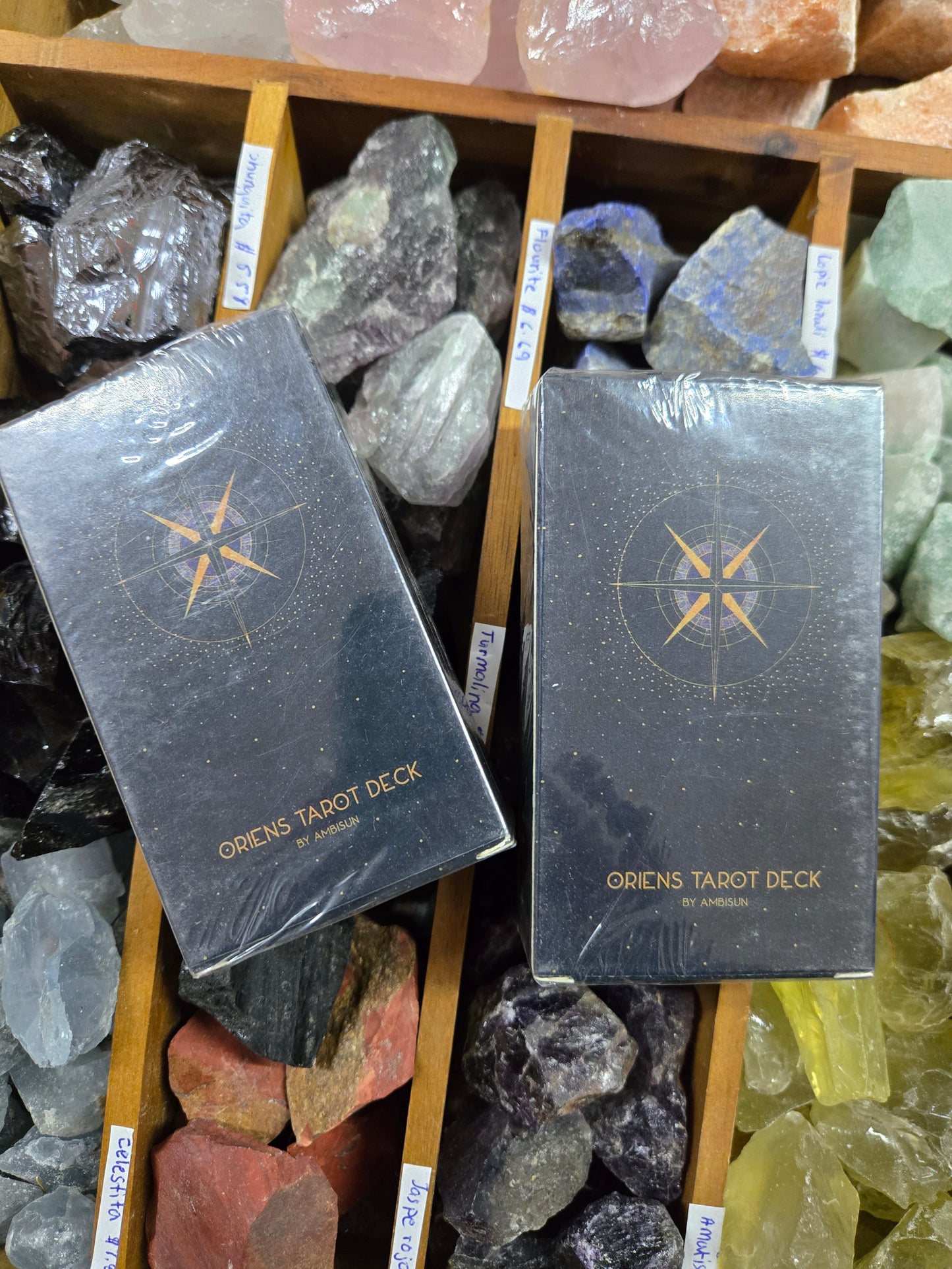 Oracles and Tarots