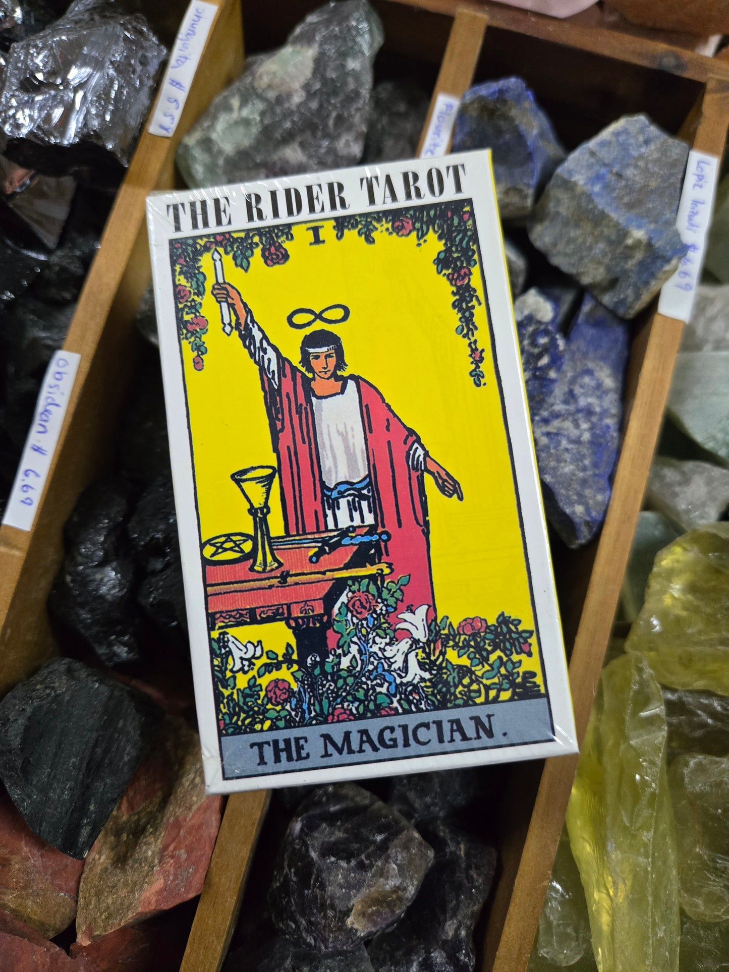 Oracles and Tarots