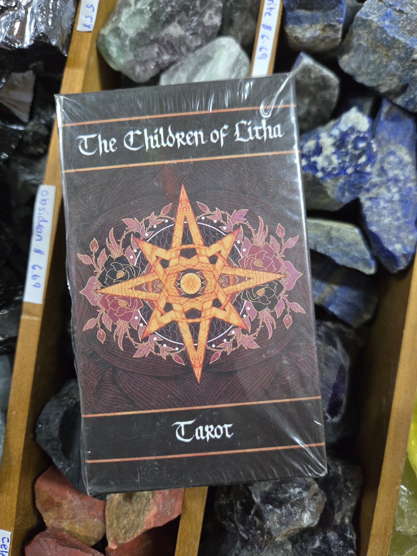 Oracles and Tarots