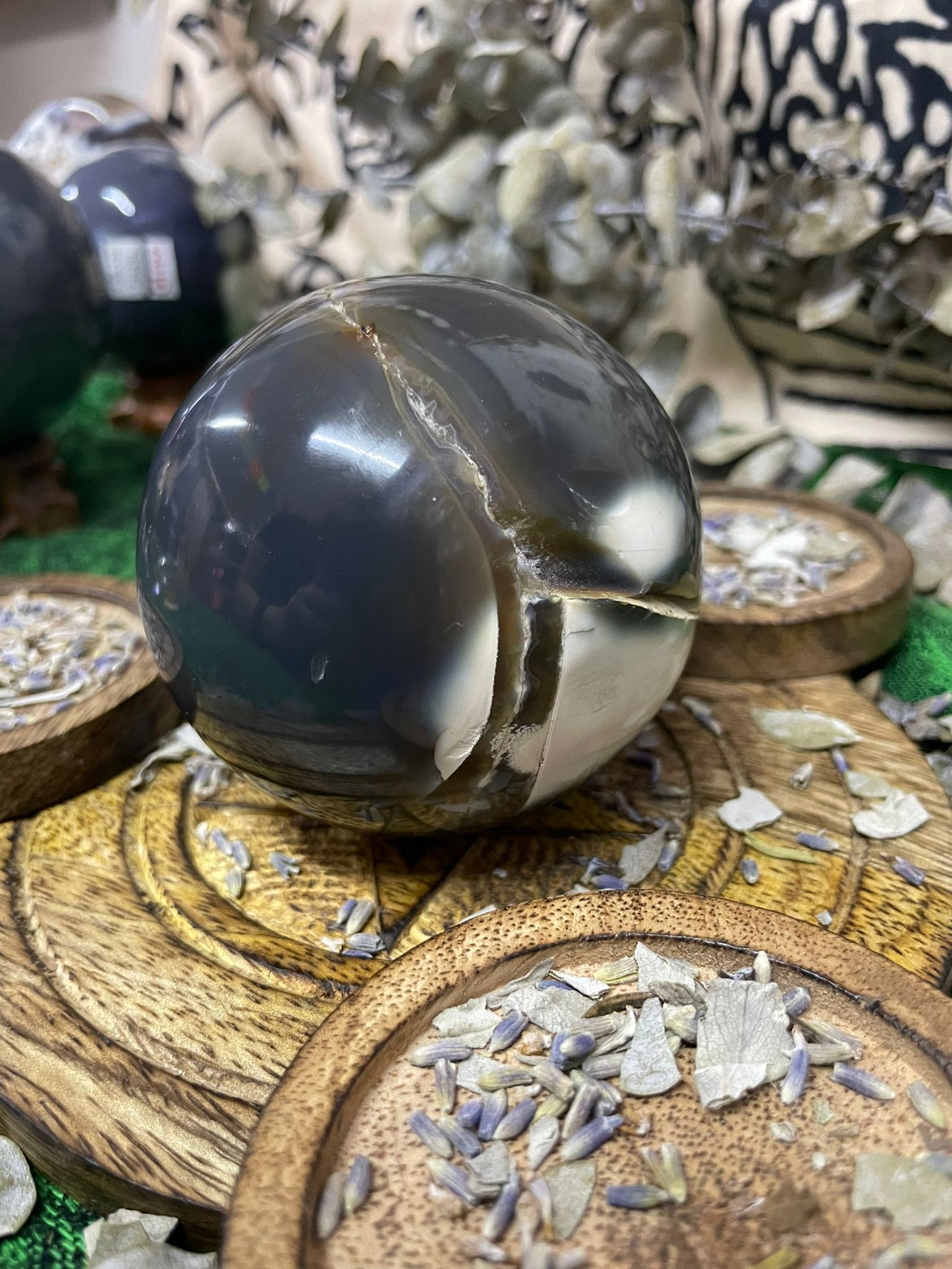 Orca Agate Spheres & Freeforms